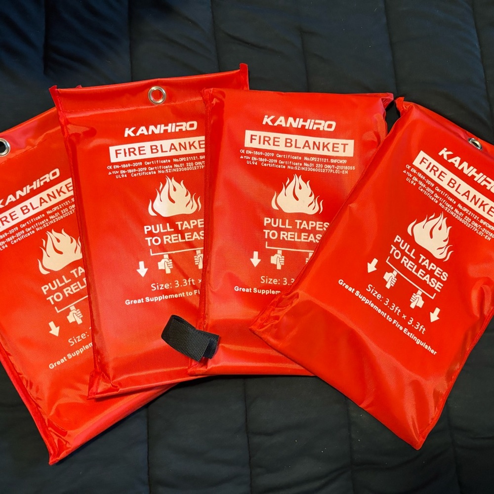 KANHIRO Fire Blankets